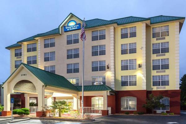 Days Inn & Suites by Wyndham Tucker/Northlake