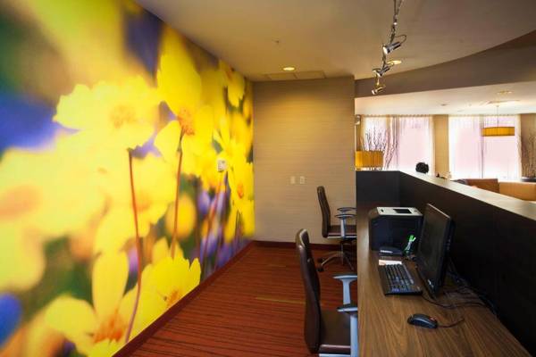 Workspace - Courtyard by Marriott Valdosta