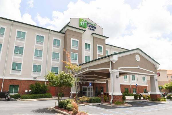 Holiday Inn Express & Suites - Valdosta an IHG Hotel