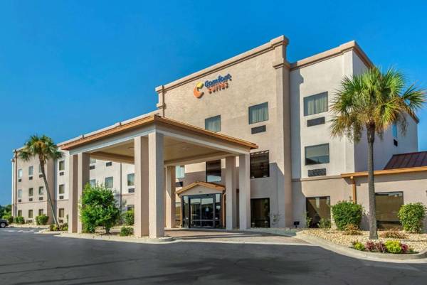 Comfort Suites near Robins Air Force Base