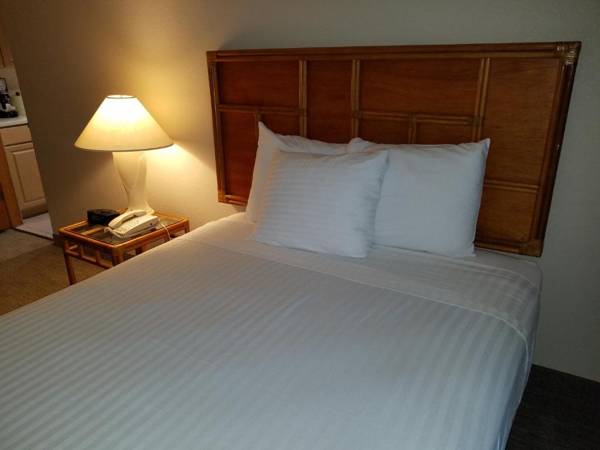 Imperial Hawaii Resort