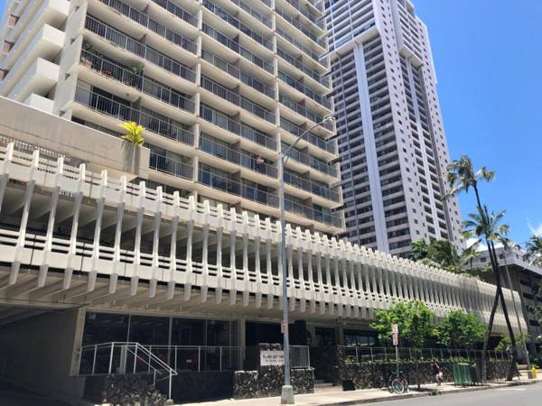 High Floor Marine Surf - Parking Included