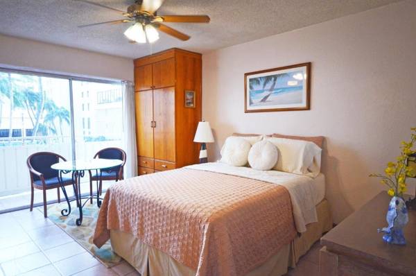 Sea Shore 41 Private Studio in Waikiki 1 Block to Beach