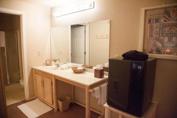 Log Inn Bonners Ferry