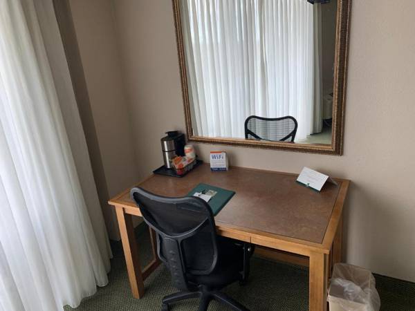 Workspace - Quality Inn & Suites Idaho Falls