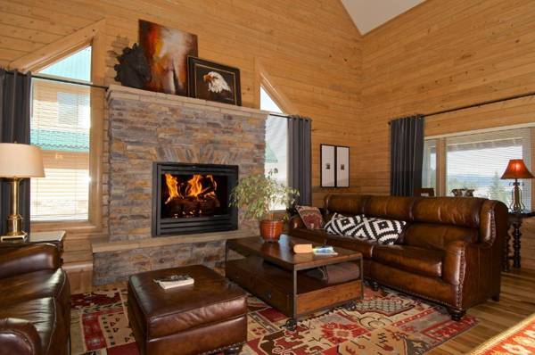 Eagles Perch by KABINO