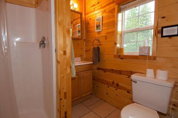 Trappers Chalet by KABINO