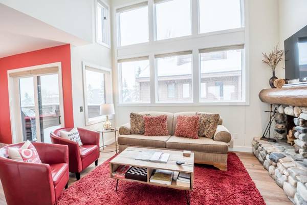 Knob Hill Ridge Townhome 1 - Modern Décor & Right in Downtown Pet Friendly