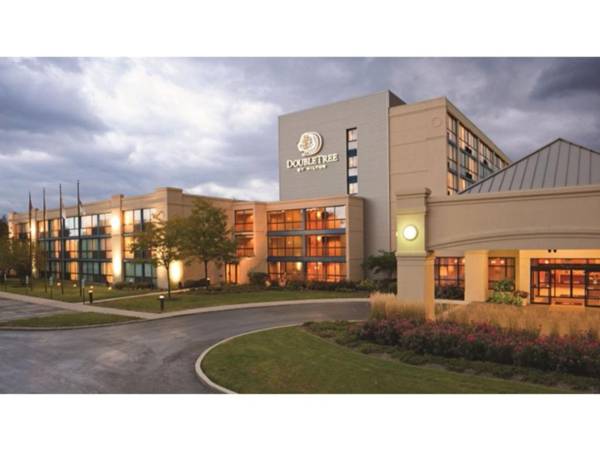 DoubleTree by Hilton Chicago - Arlington Heights