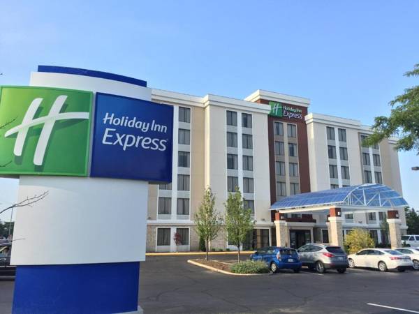 Holiday Inn Express Chicago NW - Arlington Heights an IHG Hotel