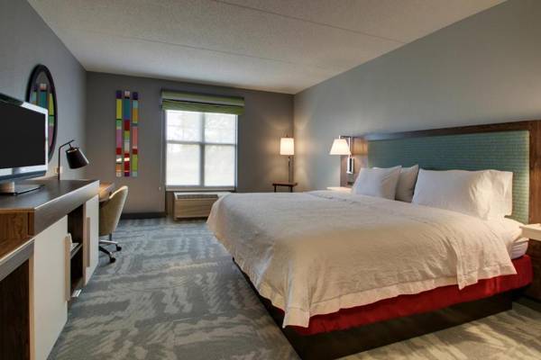 Hampton Inn & Suites Chicago/Aurora