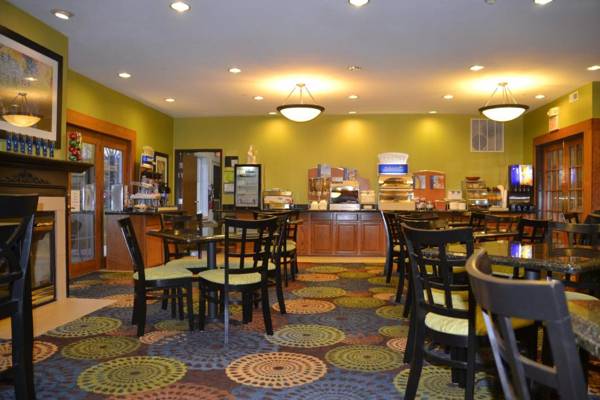 Holiday Inn Express Hotel & Suites Bloomington-Normal University Area an IHG Hotel