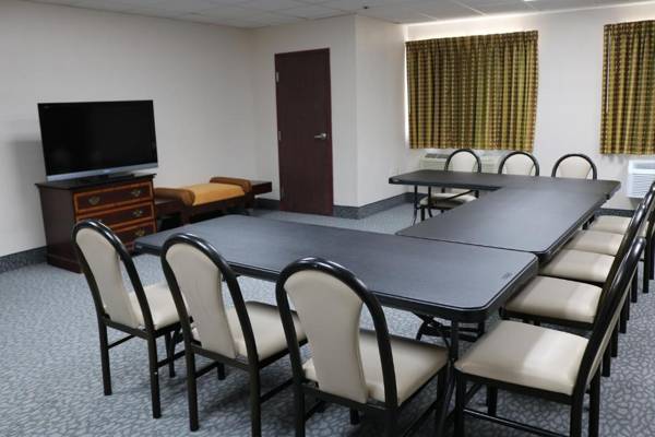 Ramada by Wyndham Bolingbrook