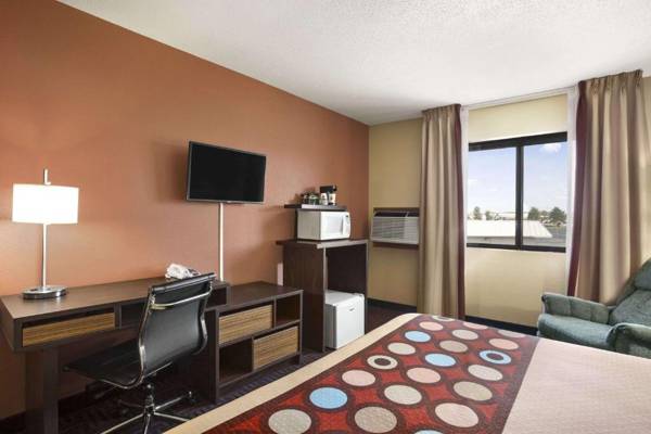 Super 8 by Wyndham Carbondale