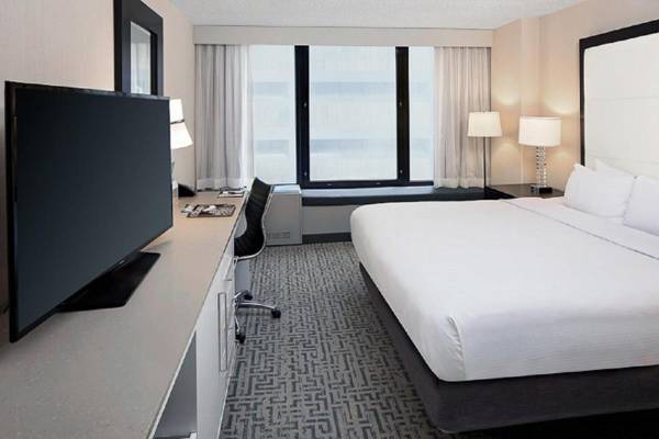 DoubleTree by Hilton Chicago Magnificent Mile
