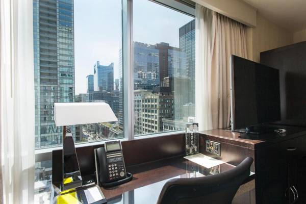 theWit Chicago A DoubleTree by Hilton Hotel