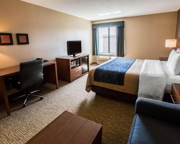 Comfort Inn Crystal Lake - Algonquin