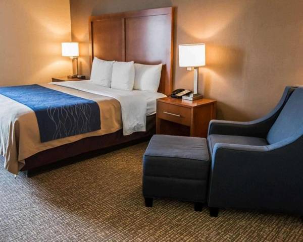 Comfort Inn Crystal Lake - Algonquin