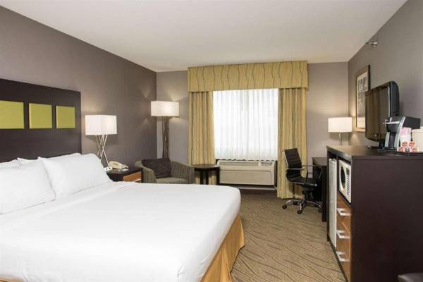 Workspace - Holiday Inn Express & Suites Danville an IHG Hotel