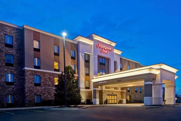 Hampton Inn Dekalb - Near the University