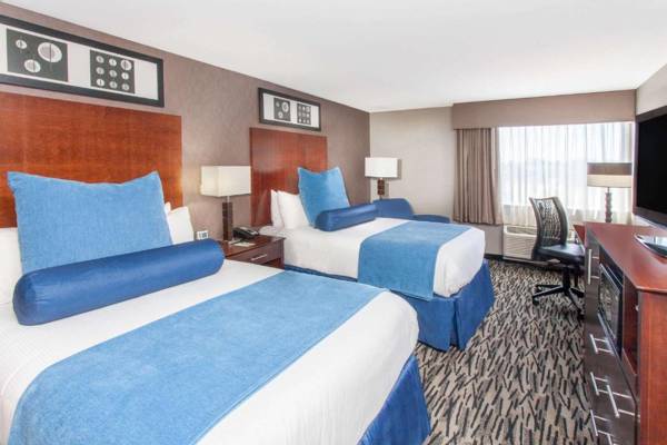 Wyndham Garden Elk Grove Village - O'Hare