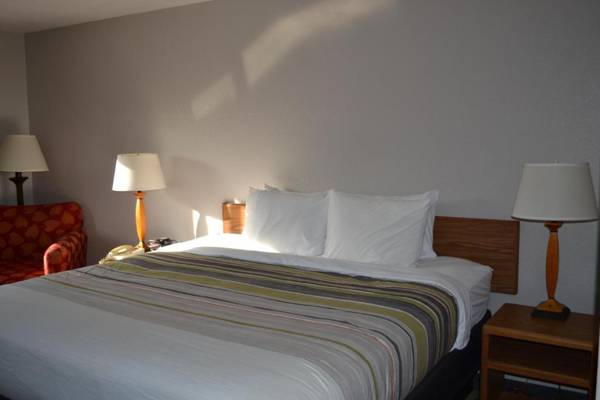 Country Inn & Suites by Radisson Fairview Heights IL