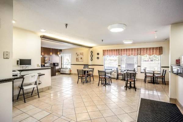 Americas Best Value Inn-Galesburg