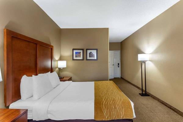 Comfort Inn Gurnee near Six Flags