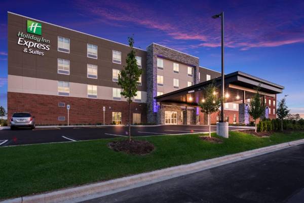 Holiday Inn Express & Suites - Hoffman Estates an IHG Hotel