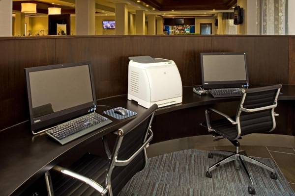 Workspace - DoubleTree by Hilton Chicago-Wood Dale/Itasca