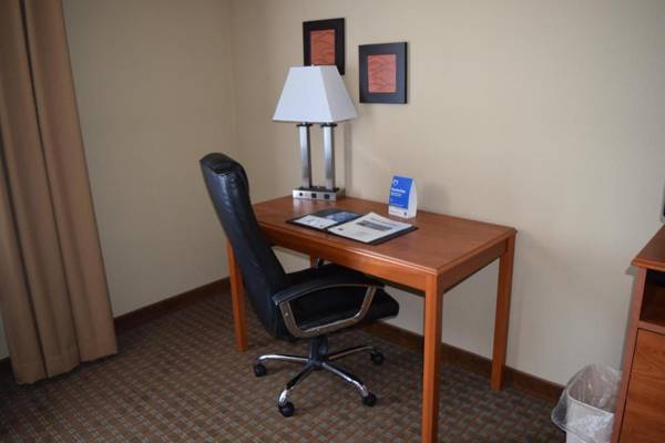 Workspace - Comfort Inn & Suites Marion I-57