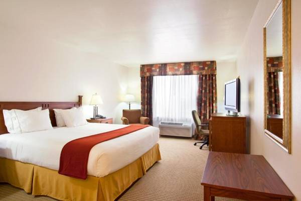 Workspace - Holiday Inn Express Hotel & Suites Mattoon an IHG Hotel