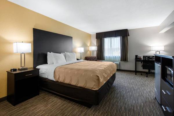 Quality Inn & Suites Metropolis I-24