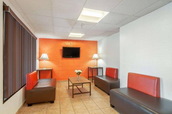 Motel 6-Naperville IL