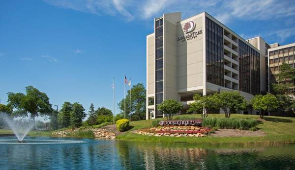 DoubleTree by Hilton Chicago - Oak Brook