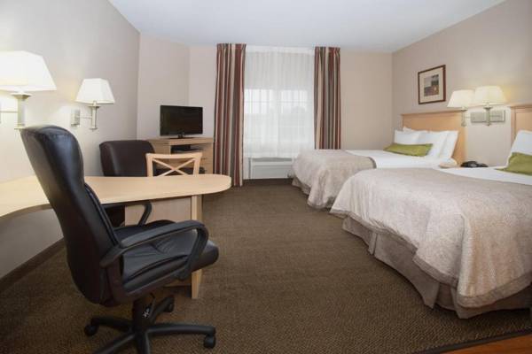 Workspace - Candlewood Suites - Peoria at Grand Prairie an IHG Hotel