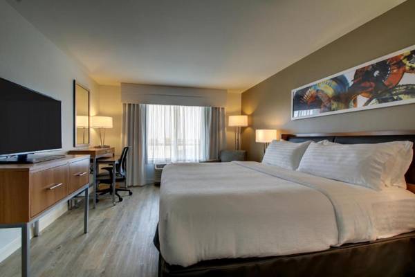 Holiday Inn & Suites Peoria at Grand Prairie an IHG Hotel