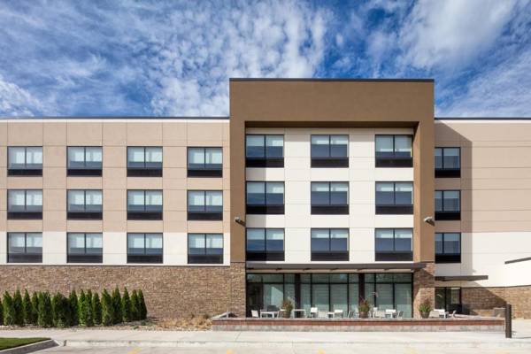 Holiday Inn Express East Peoria - Riverfront an IHG Hotel