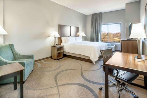 Workspace - Riverview Inn & Suites Ascend Hotel Collection