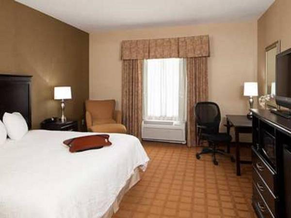 Hampton Inn & Suites Chicago/Saint Charles