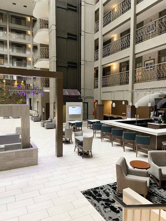 Embassy Suites Chicago - Schaumburg/Woodfield