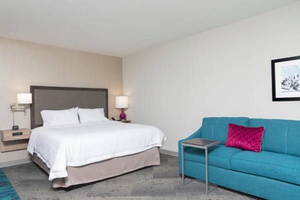 Hampton Inn & Suites by Hilton Chicago Schaumburg IL