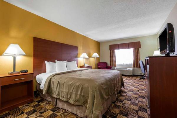 Quality Inn Sycamore - DeKalb