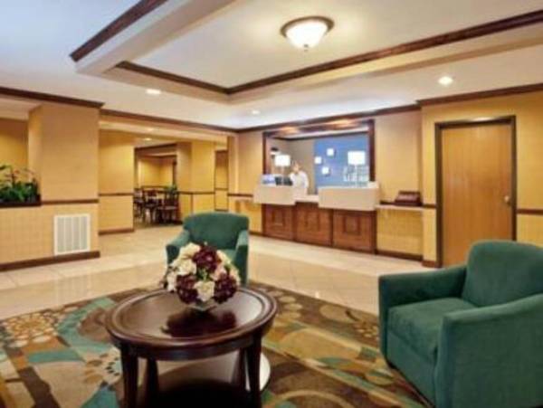 Holiday Inn Express Tuscola