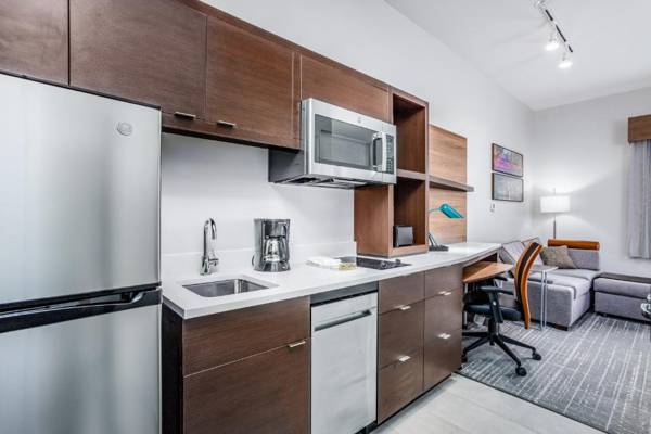 Workspace - TownePlace Suites by Marriott Chicago Waukegan Gurnee