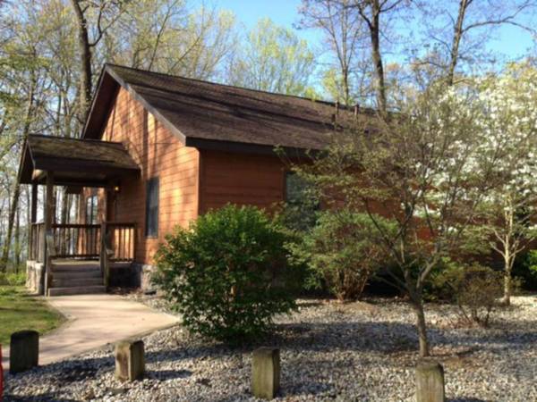 Potawatomi Inn & Cabins