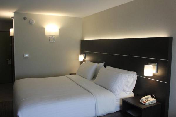 Holiday Inn Express Corydon an IHG Hotel