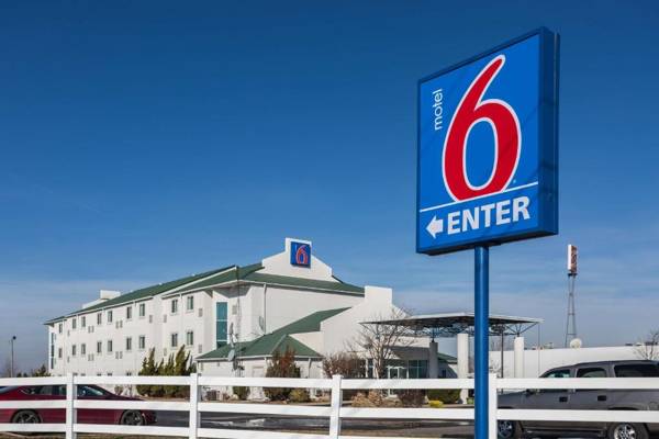 Motel 6-Dale IN