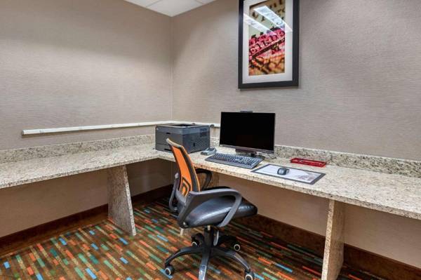 Workspace - Comfort Suites North Elkhart