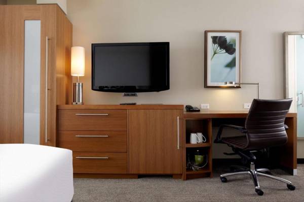 Workspace - Hyatt Place Indianapolis Fishers